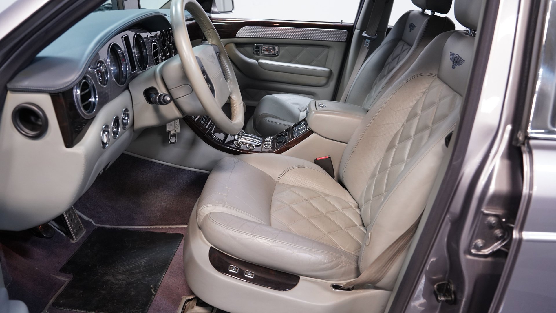 Used 2002 Bentley Arnage T image 29