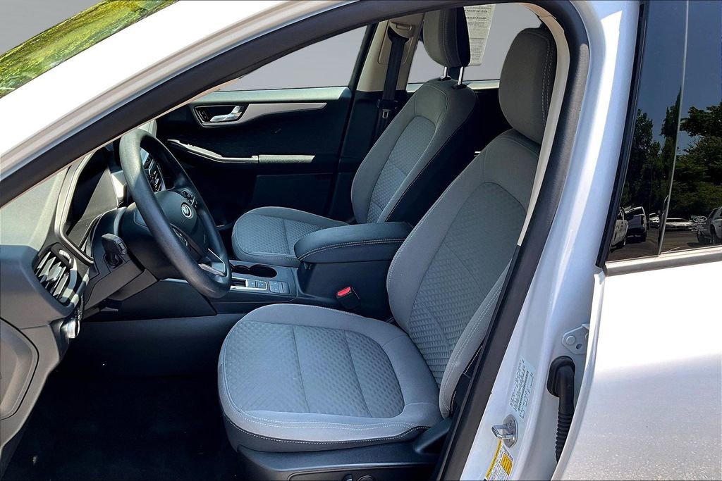 Used 2020 Ford Escape SE FWD image 22