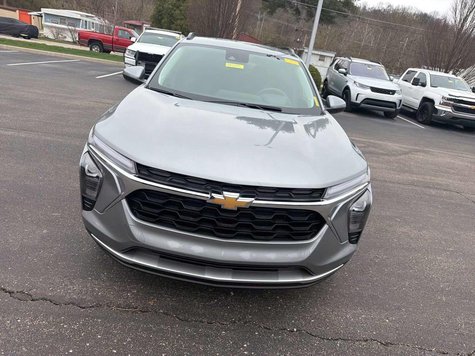 Used 2024 Chevrolet Trax LT w/ Driver Confidence Package image 8