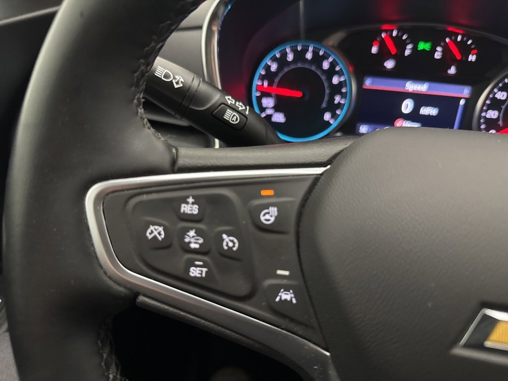 Used 2023 Chevrolet Equinox LT image 40