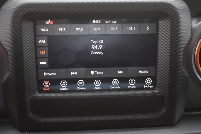 Used 2021 Jeep Gladiator Mojave w/ Cold Weather Group image 23