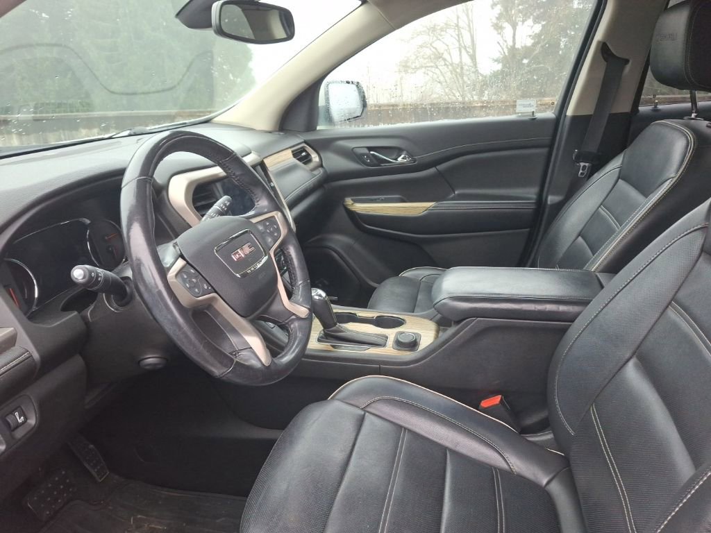 Used 2019 GMC Acadia Denali w/ Technology Package image 10