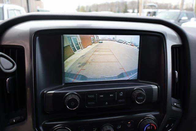 Used 2018 Chevrolet Silverado 1500 LT w/ All Star Edition image 21