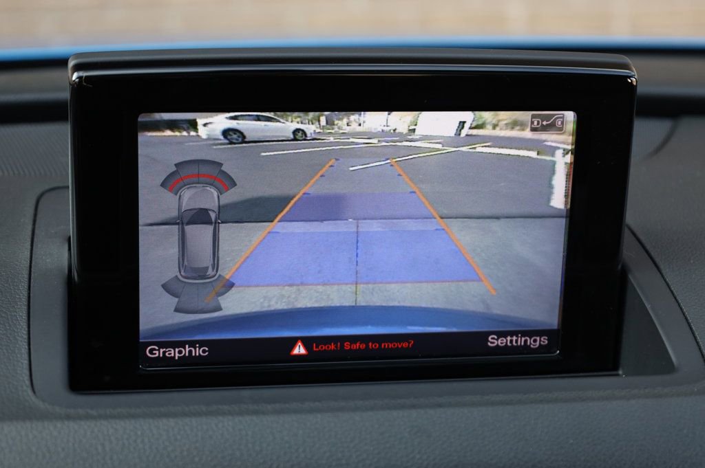 Used 2016 Audi Q3 2.0T Premium Plus w/ Technology Package image 35