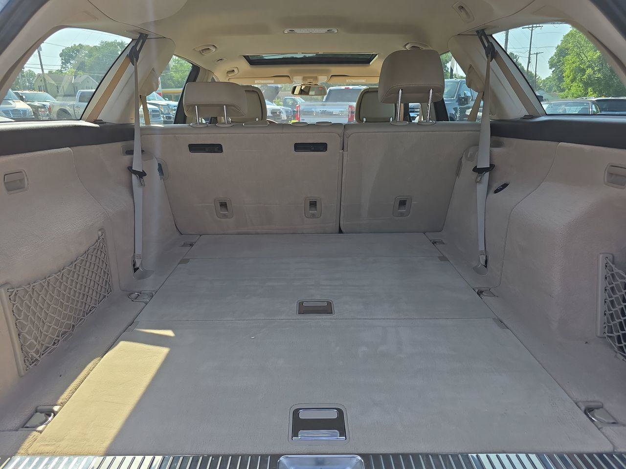 Used 2011 Mercedes-Benz E 350 4MATIC Wagon image 28