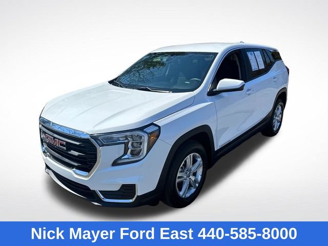 Used 2024 GMC Terrain SLE AWD/4WD image 3