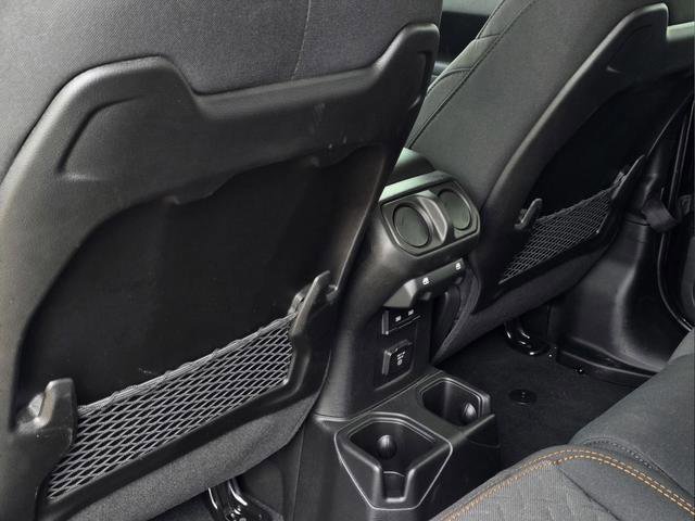 New 2026 Jeep Gladiator Mojave image 13