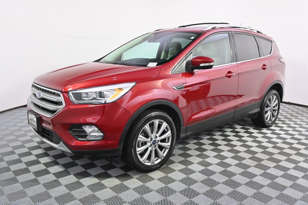 Used 2017 Ford Escape Titanium w/ Equipment Group 301A AWD/4WD image 2