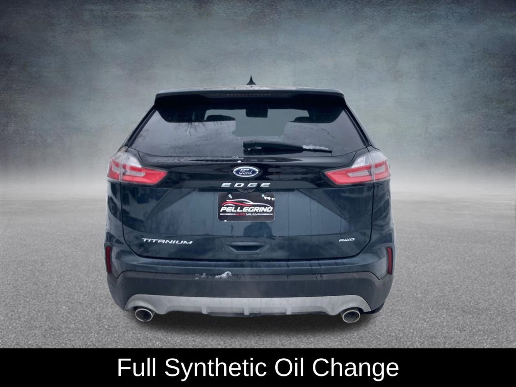 Used 2022 Ford Edge Titanium image 5
