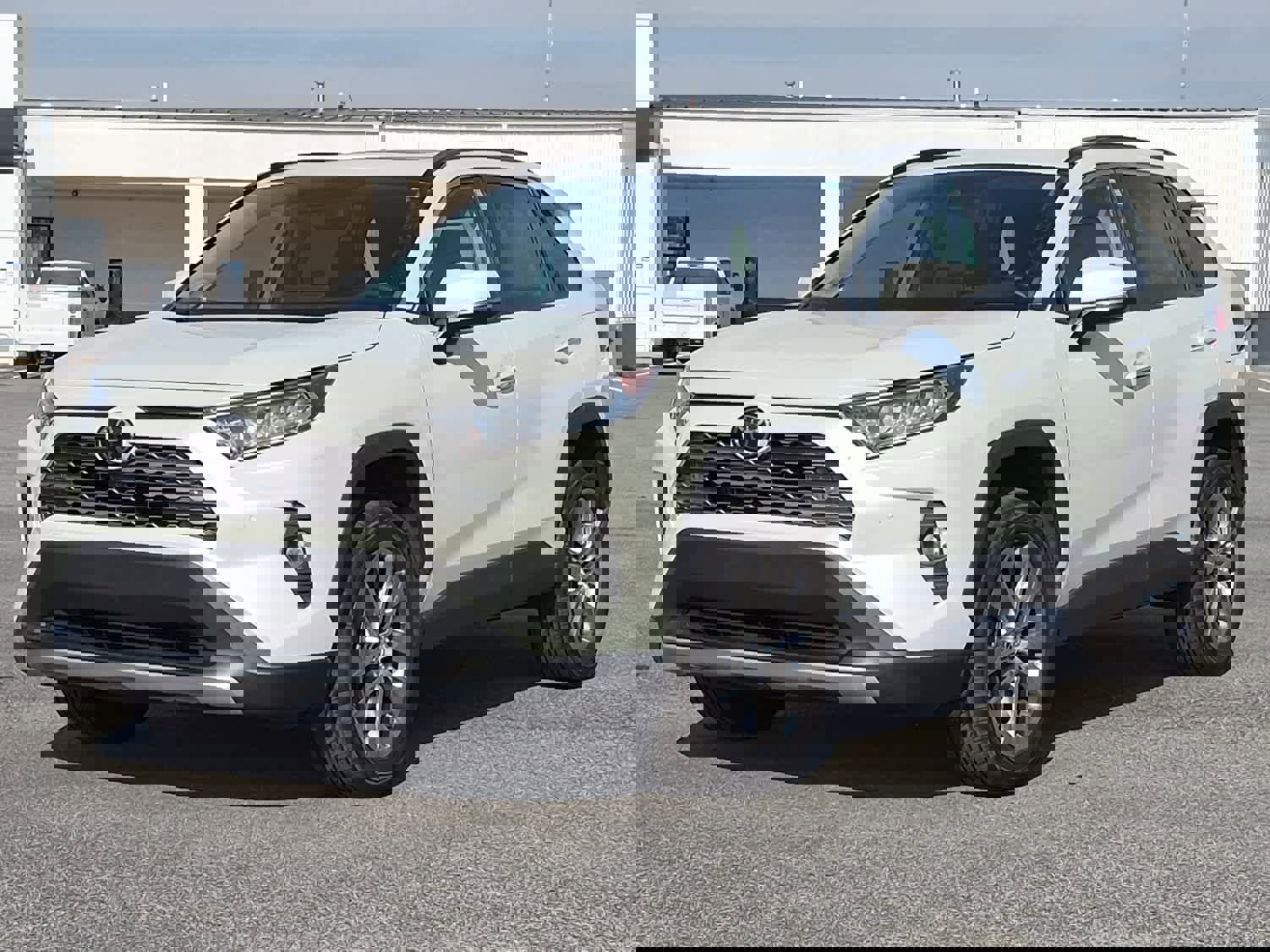 Used 2021 Toyota RAV4 Limited image 1