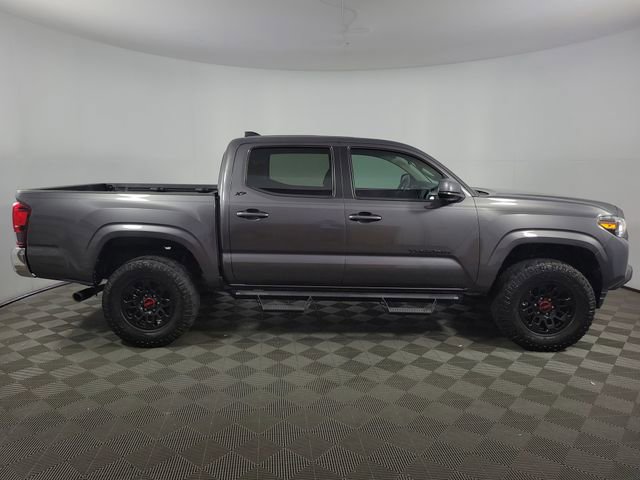 Used 2022 Toyota Tacoma SR5 RWD image 10