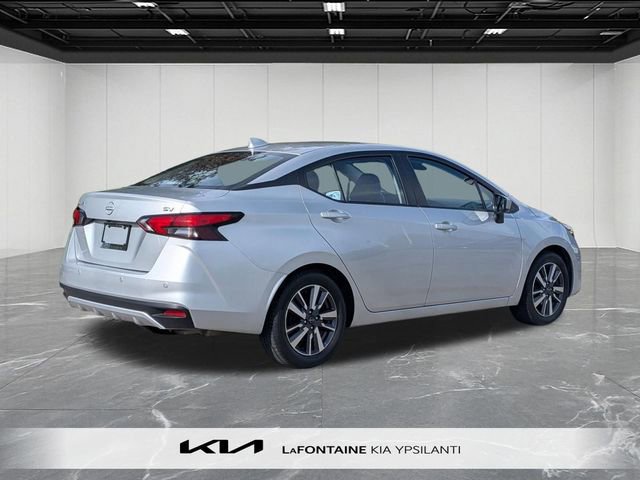 Used 2023 Nissan Versa SV FWD image 5