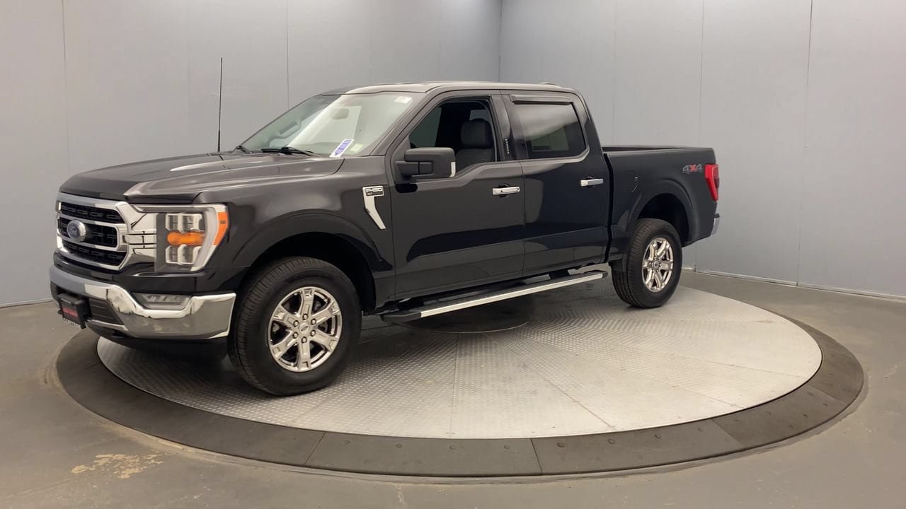Used 2023 Ford F150 XLT w/ Equipment Group 302A High AWD/4WD image 9