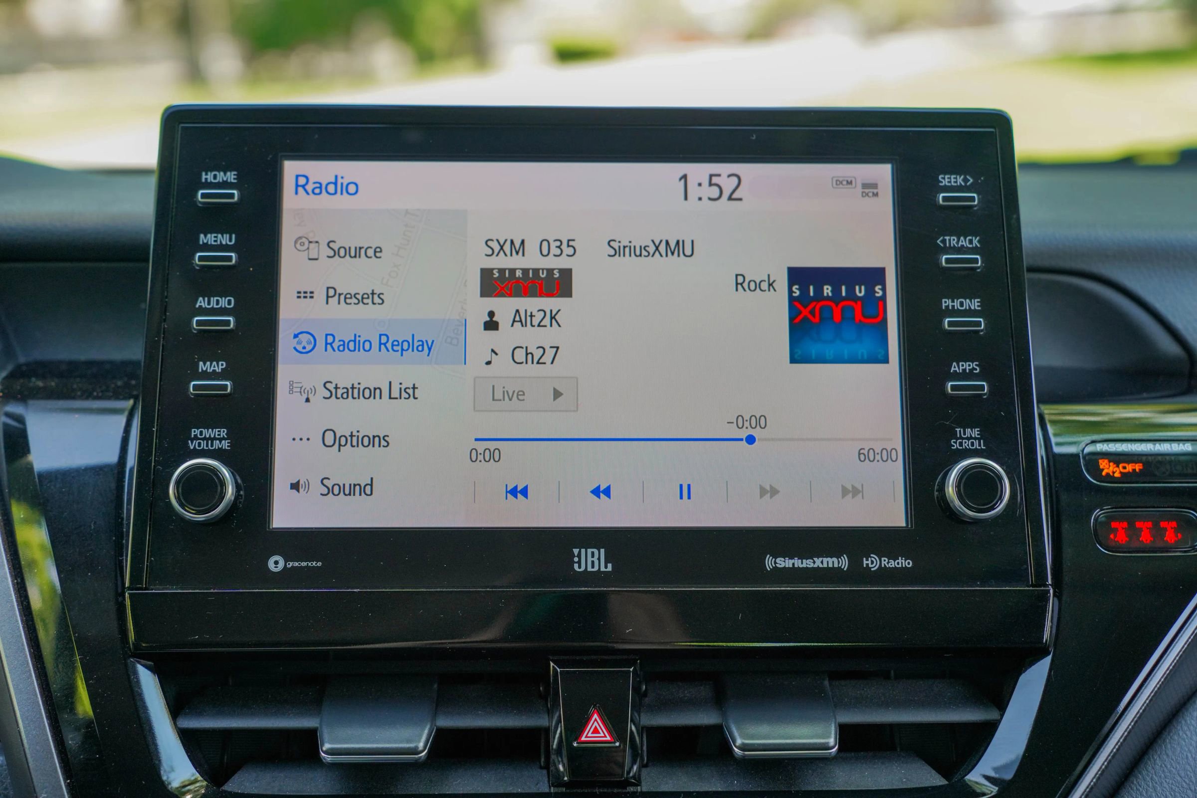 Used 2022 Toyota Camry XSE w/ Navigation Upgrade Package FWD image 17