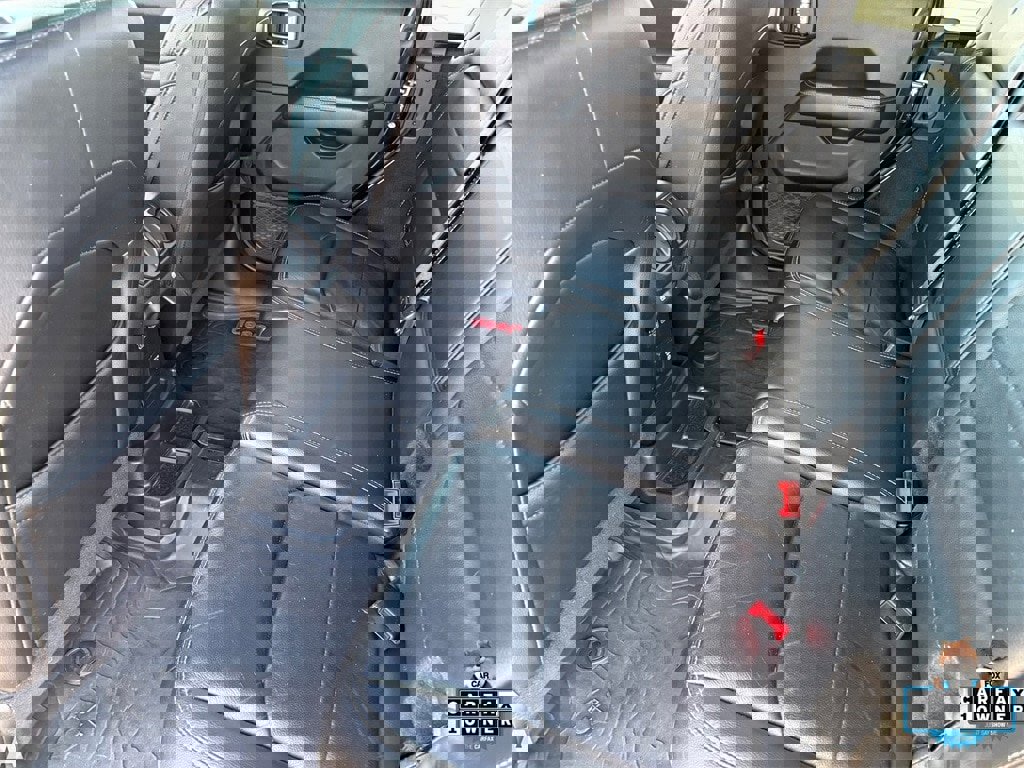 Used 2018 Jeep Wrangler Unlimited Sahara image 14