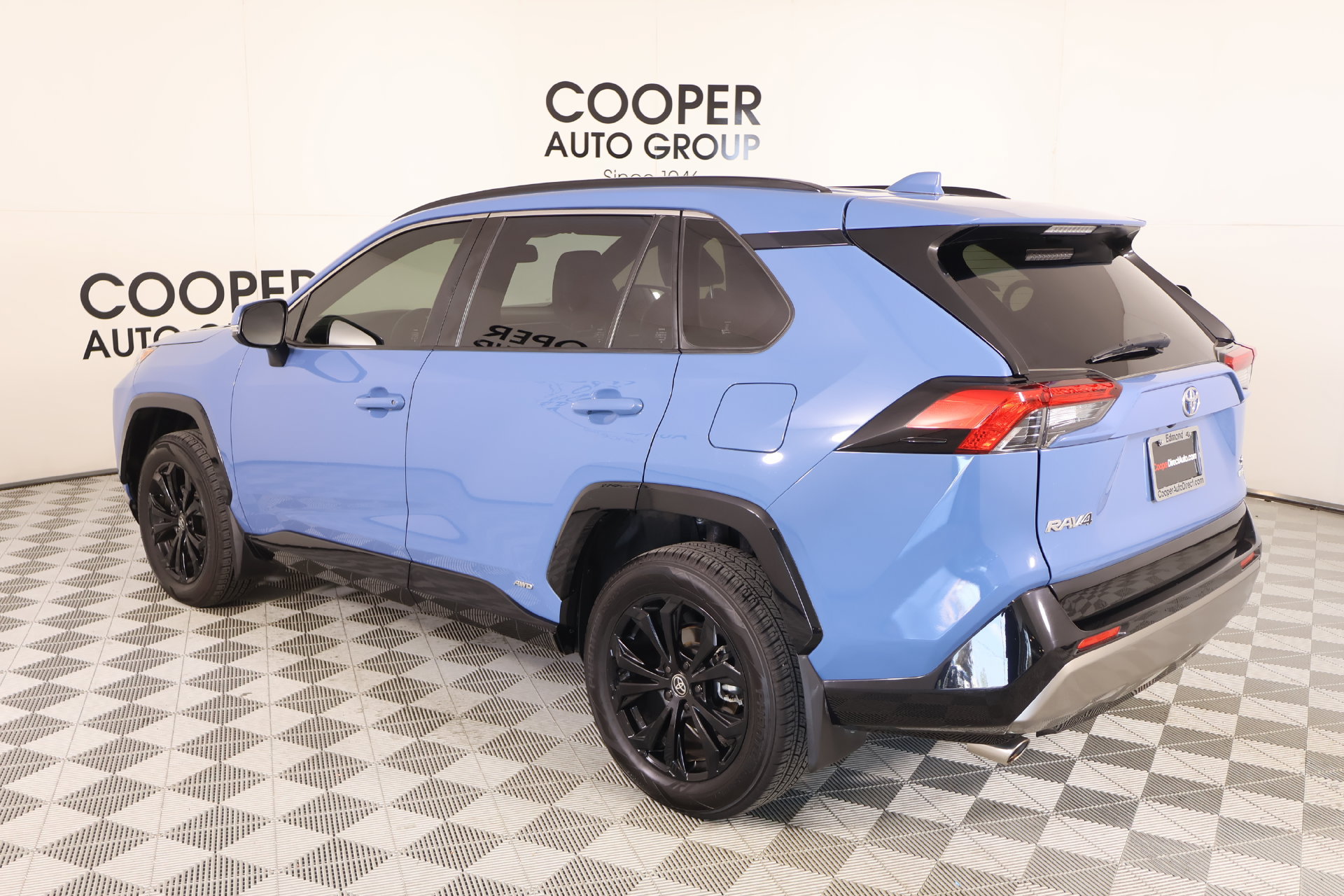 Used 2022 Toyota RAV4 SE AWD/4WD image 21