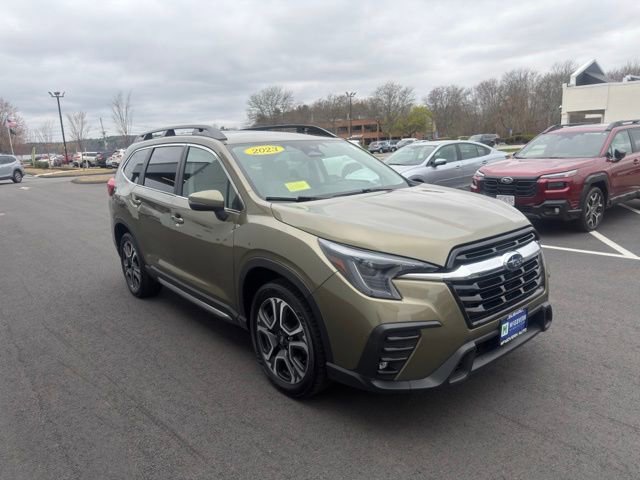 Used 2023 Subaru Ascent Limited AWD/4WD image 3