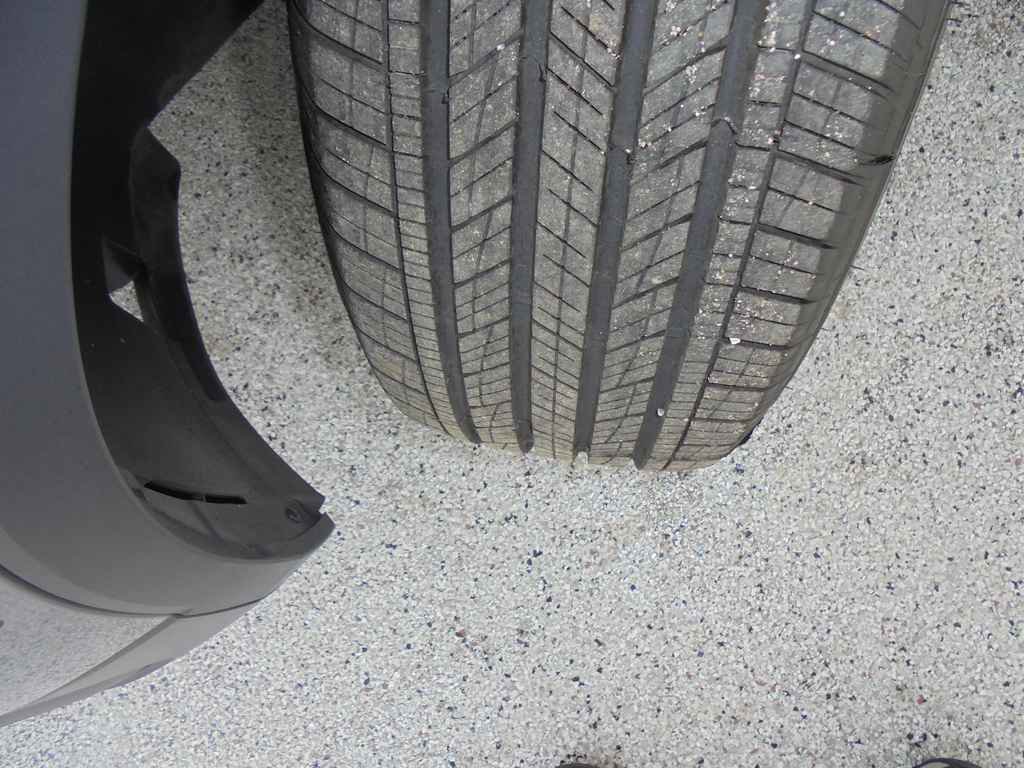 Used 2023 Volkswagen Tiguan SE AWD/4WD image 5