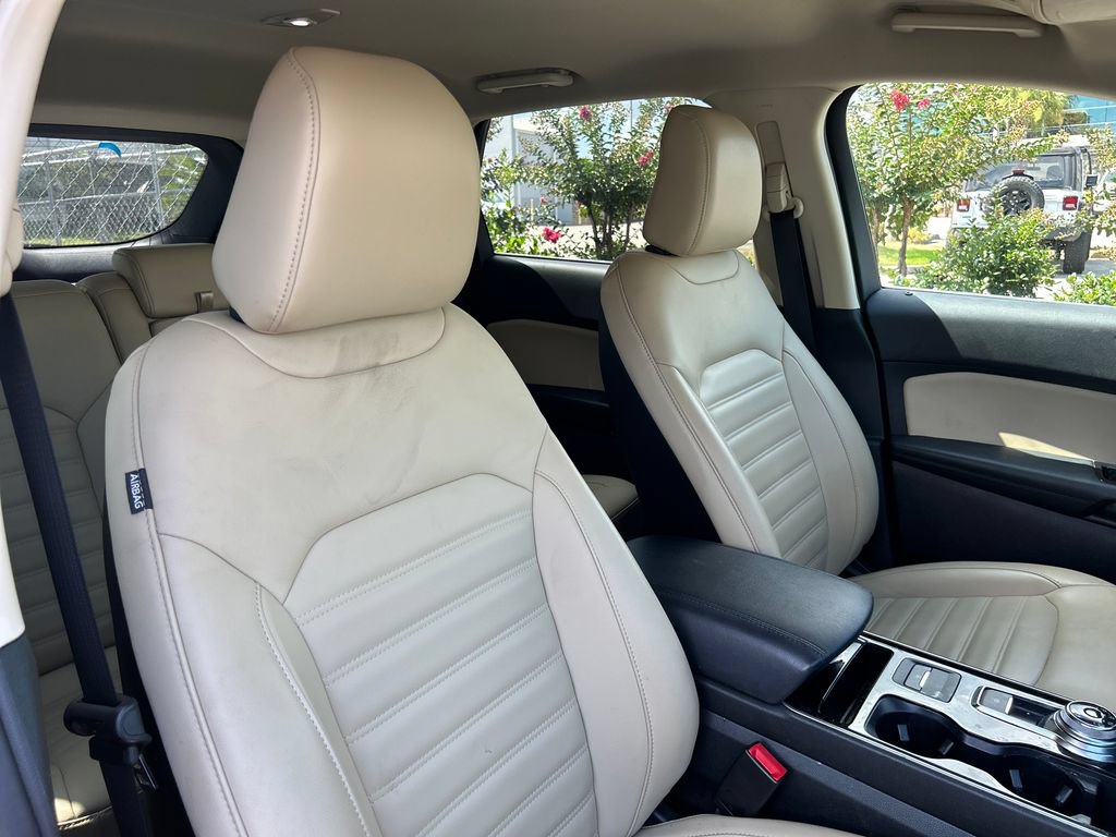 Certified 2020 Ford Edge SEL w/ Convenience Package FWD image 14