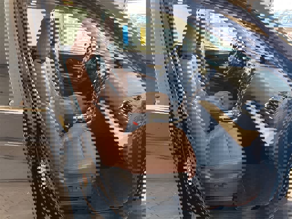 Used 2019 Subaru Ascent Touring w/ Popular Package #2 image 24