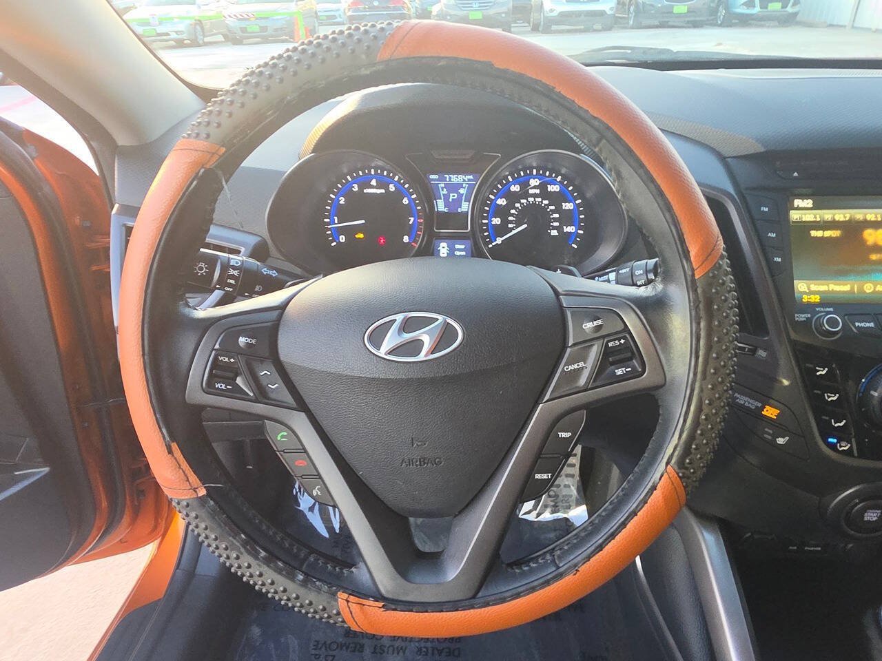 Used 2015 Hyundai Veloster Turbo FWD image 38