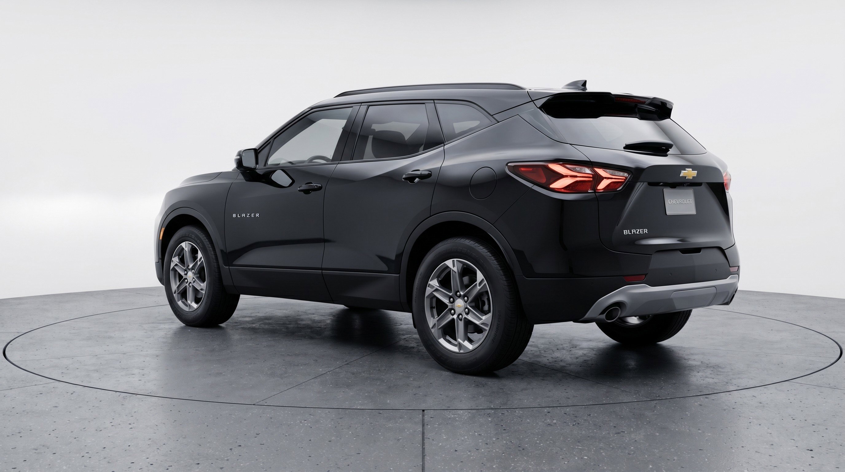 Used 2025 Chevrolet Blazer LT FWD image 6