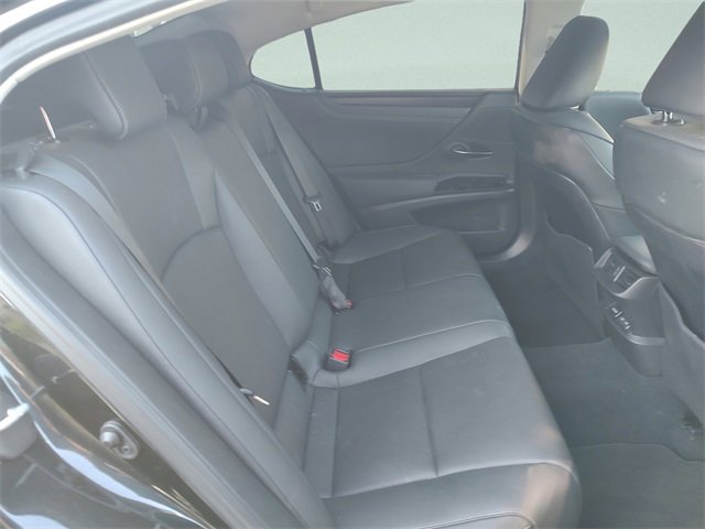 Used 2024 Lexus ES 350 w/ Premium Package image 34