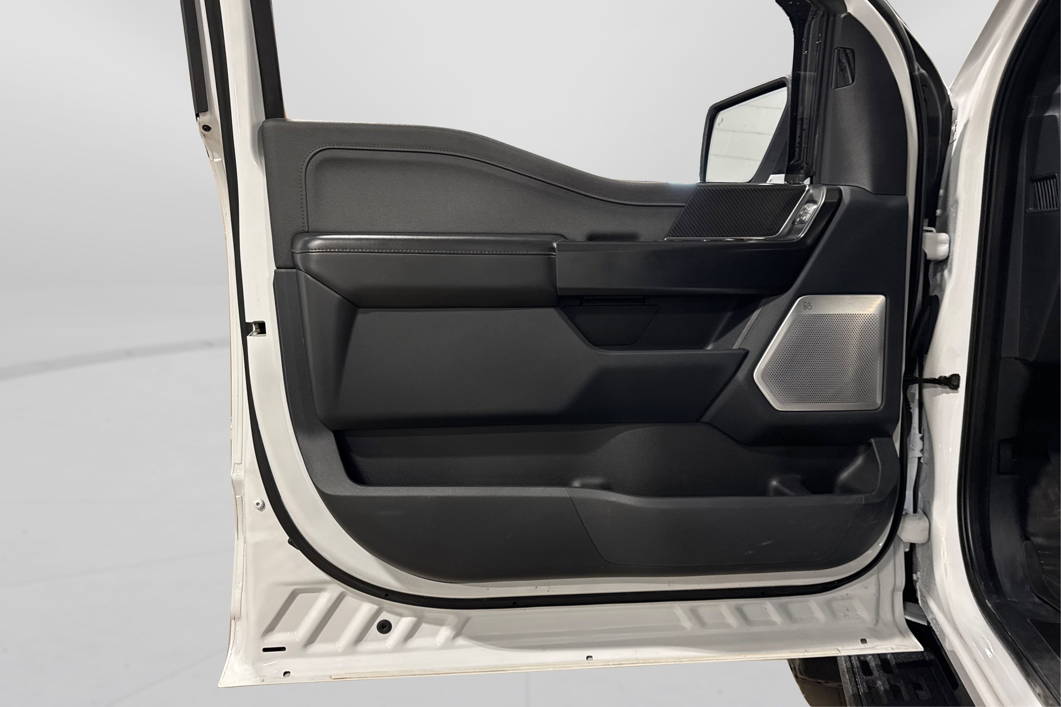 Used 2022 Ford F150 Raptor w/ Equipment Group 801A High image 15