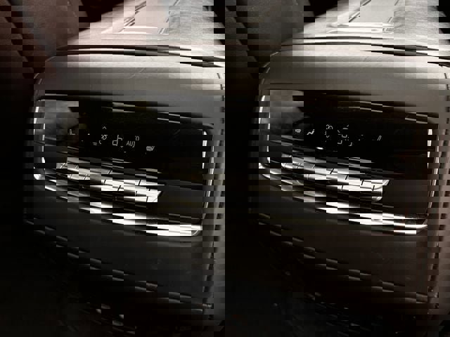 Used 2022 Cadillac Escalade ESV Sport Platinum image 33