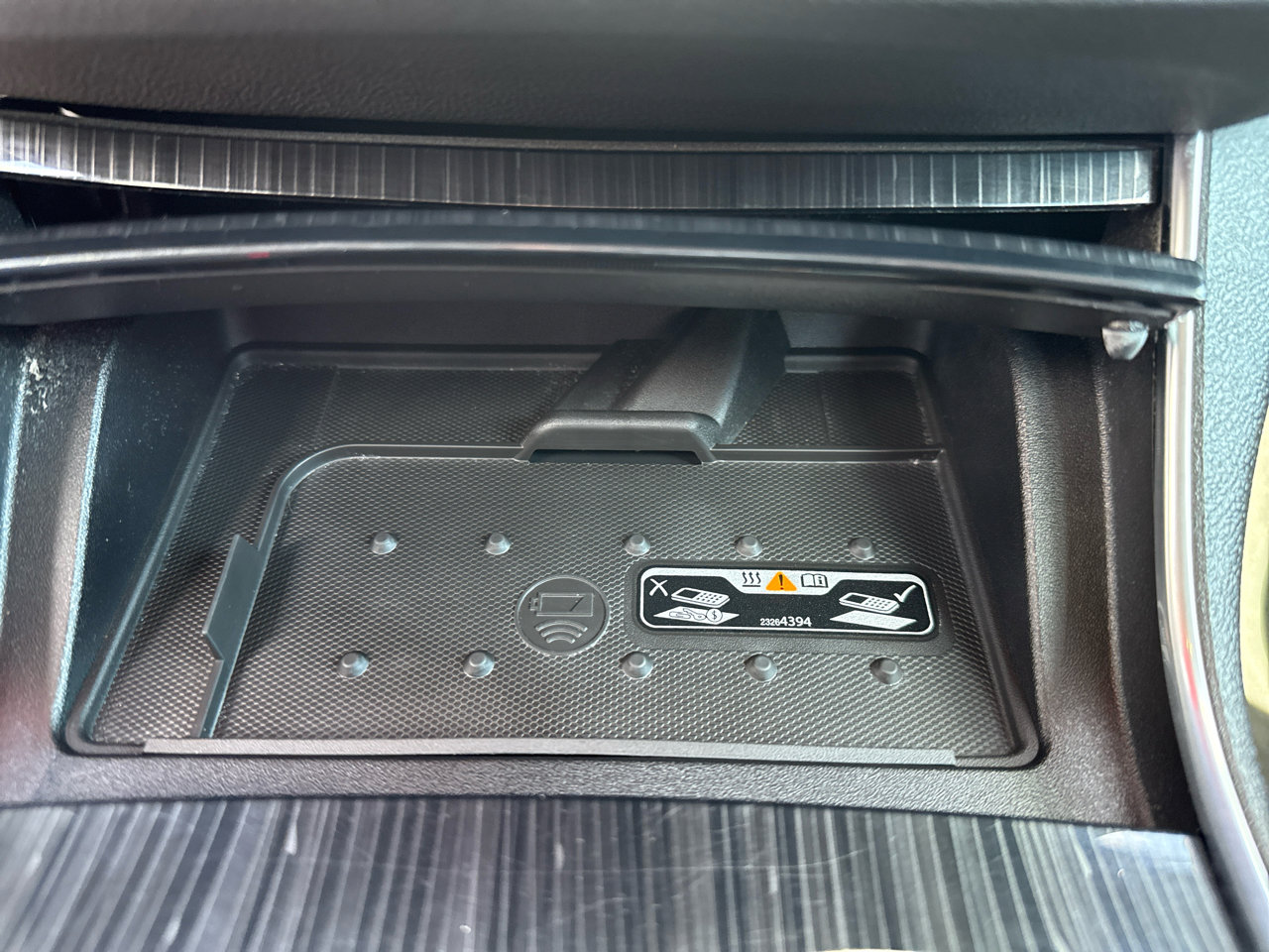 Used 2017 Chevrolet Impala Premier w/ Enhanced Convenience Package image 24
