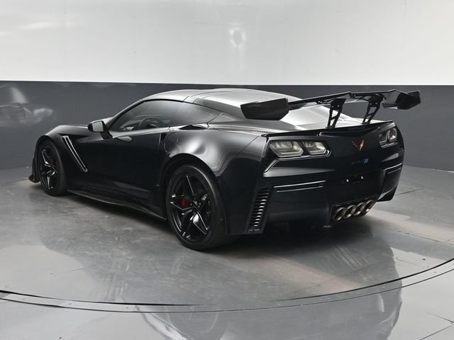 Used 2019 Chevrolet Corvette ZR1 RWD image 4