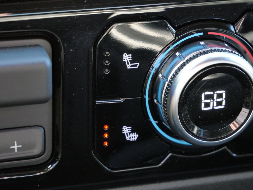 Used 2023 GMC Sierra 1500 Elevation image 44