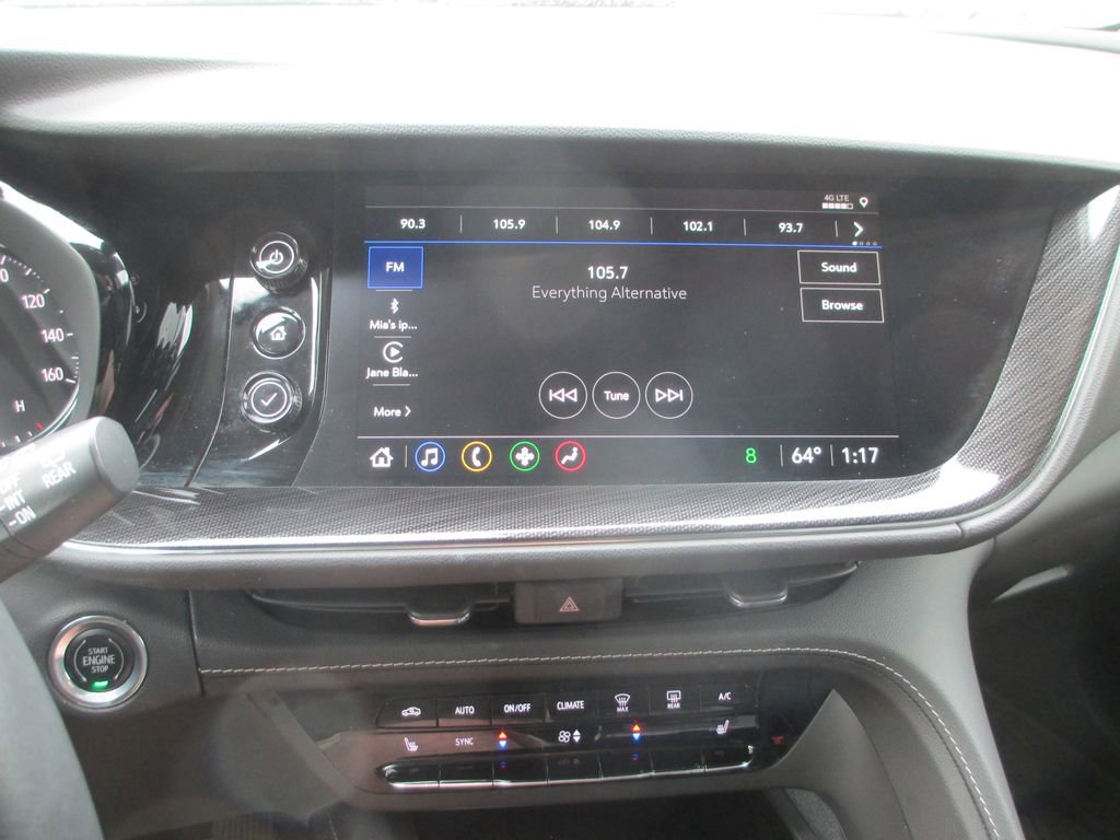 Used 2023 Buick Envision Essence image 24