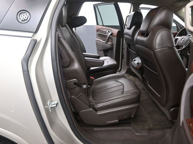 Used 2014 Buick Enclave Premium image 16