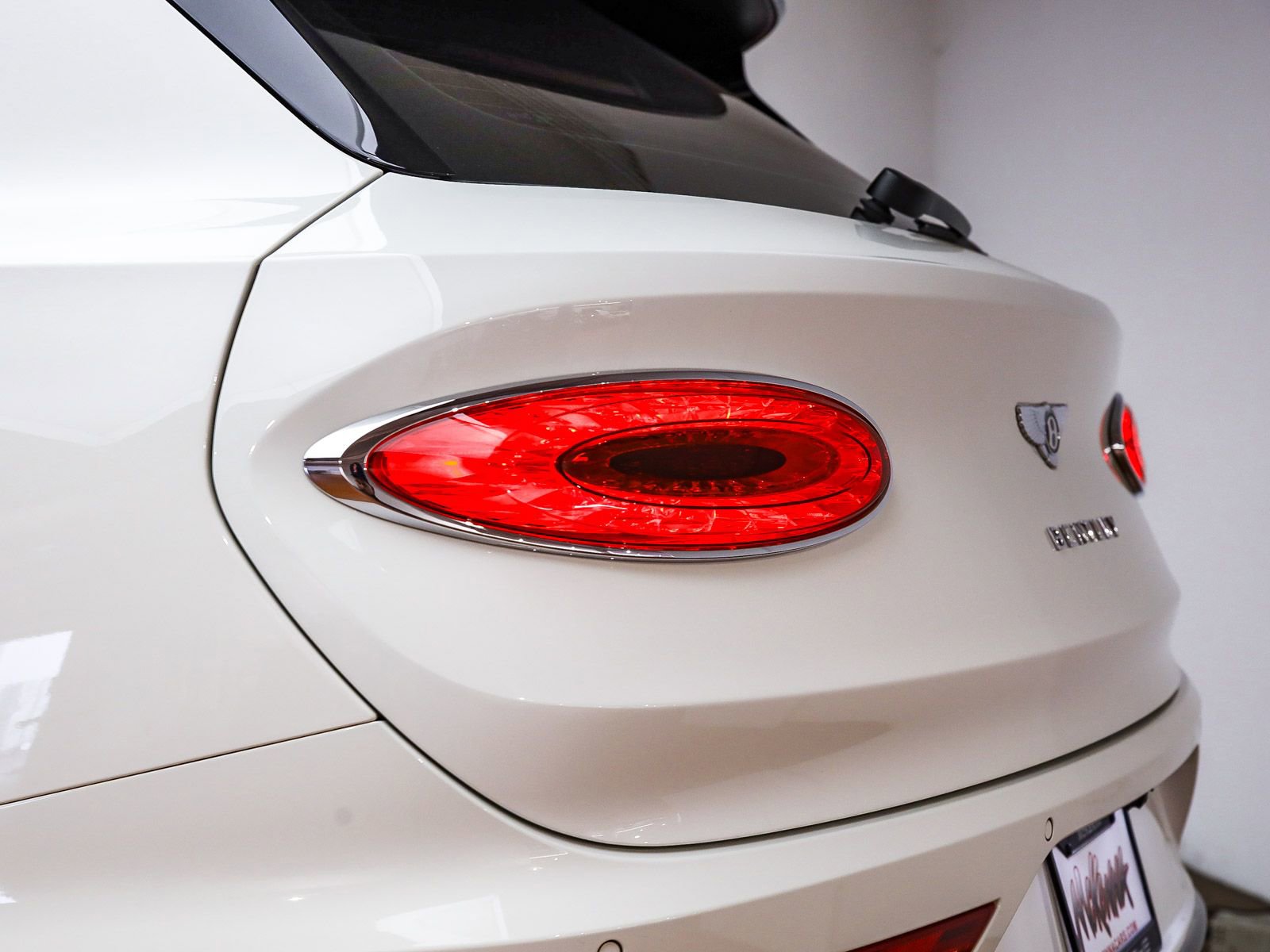 Used 2021 Bentley Bentayga image 10