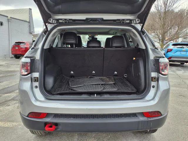 Certified 2022 Jeep Compass Trailhawk w/ Sun and Sound Group image 9