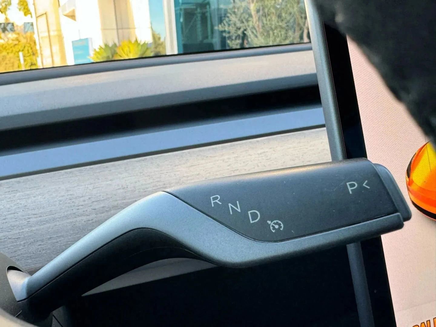 Used 2021 Tesla Model Y Long Range image 25