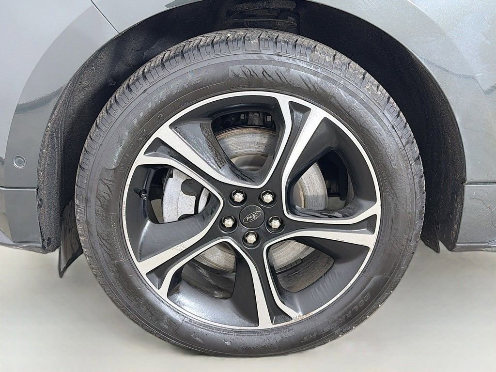 Used 2022 Ford Edge ST w/ Equipment Group 401A image 19