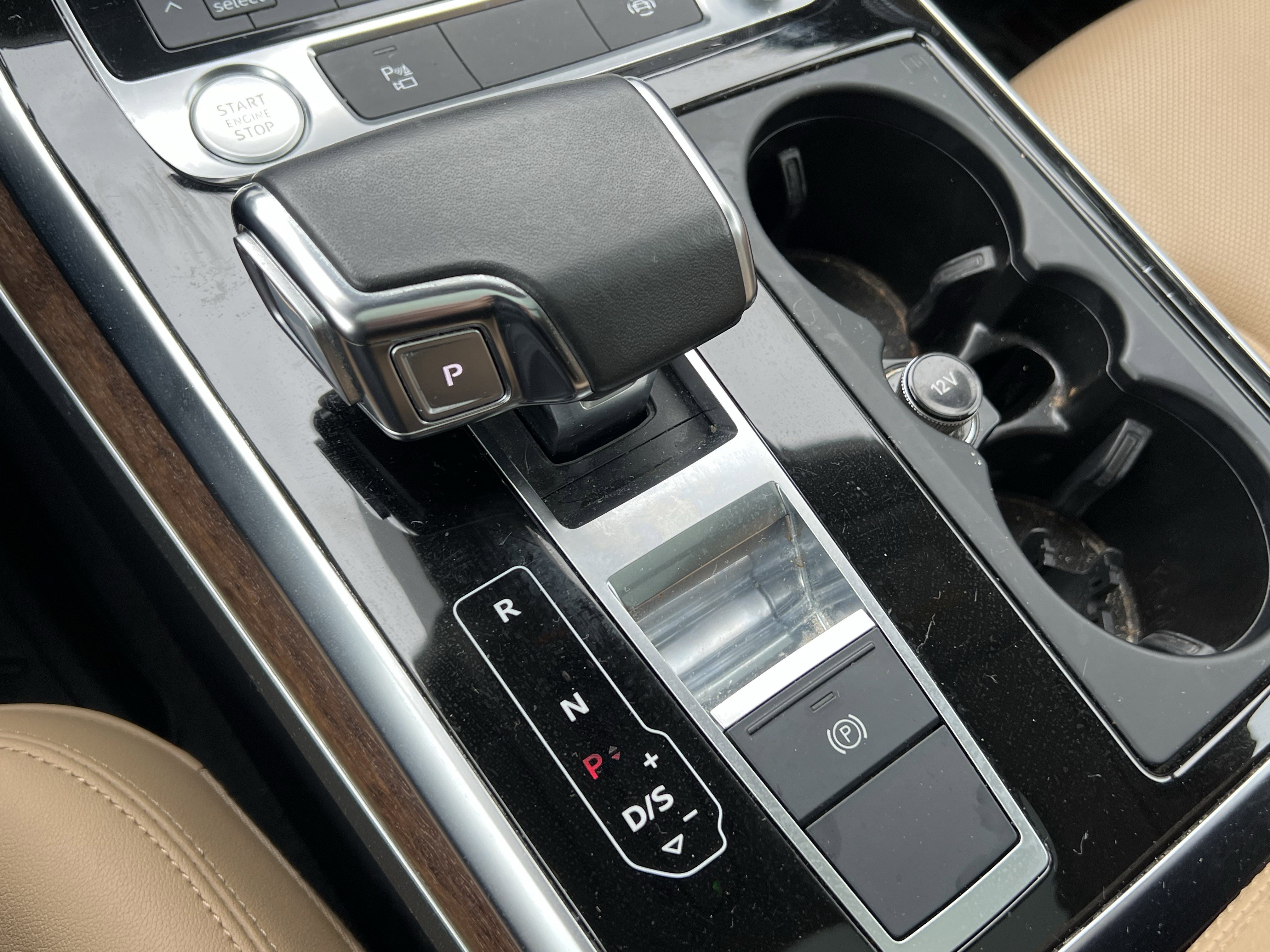 Used 2020 Audi Q8 Premium Plus w/ Premium Plus Package image 26