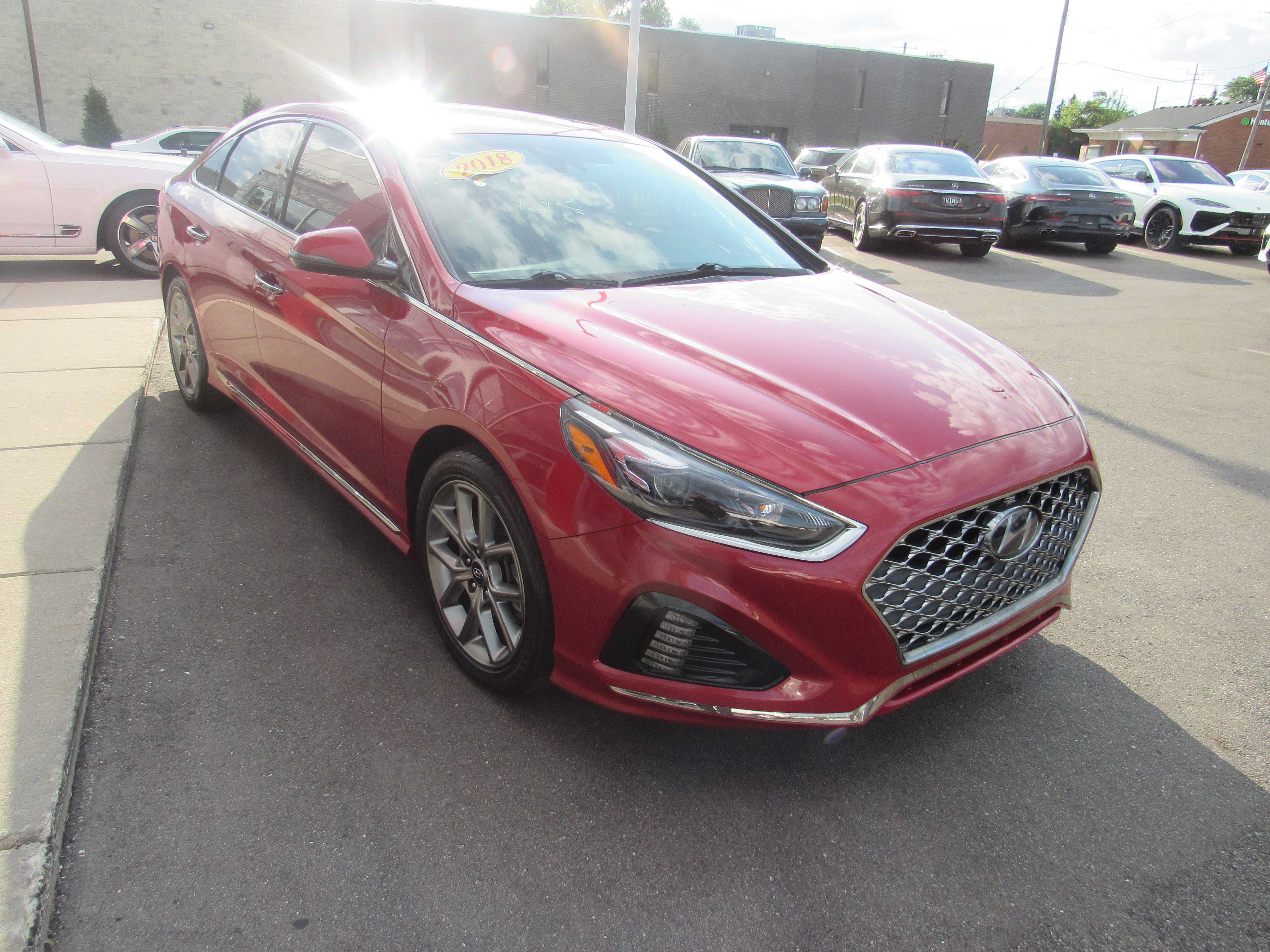Used 2018 Hyundai Sonata Limited FWD image 6