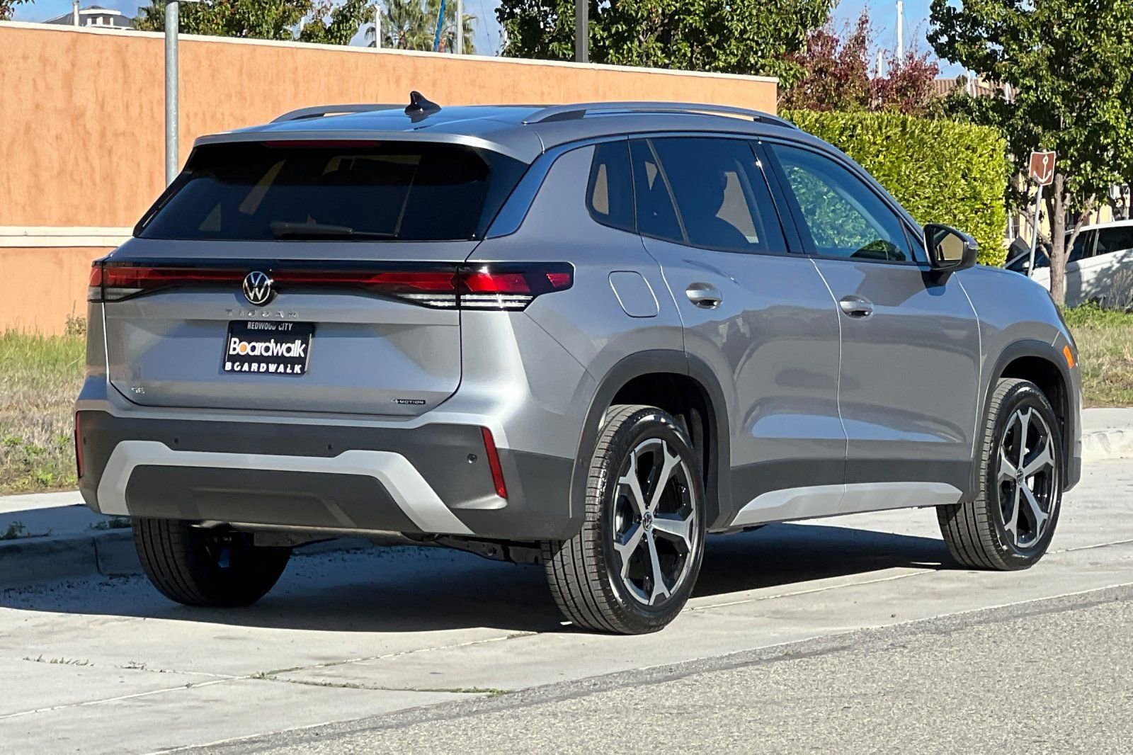 New 2026 Volkswagen Tiguan SE AWD/4WD image 4