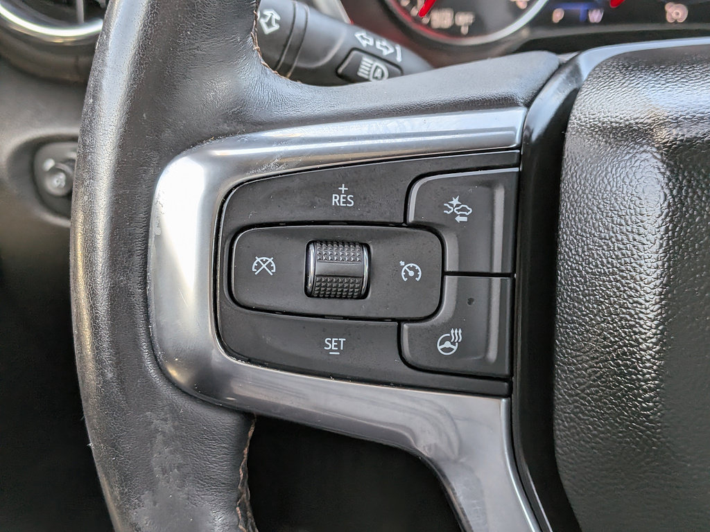 Certified 2022 Chevrolet Blazer Premier w/ LPO, Black Grille Bar Package FWD image 24