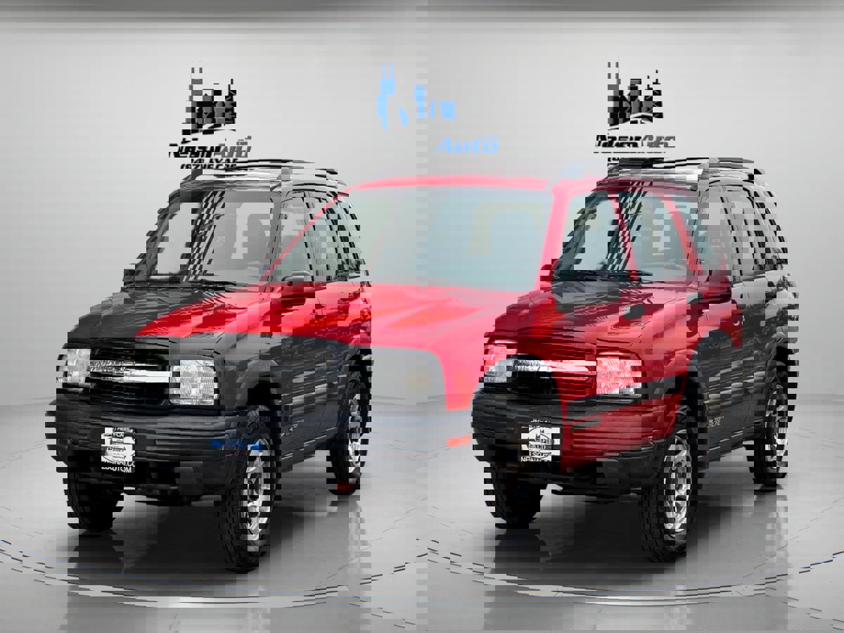 Used 2002 Chevrolet Tracker ZR2 image 10