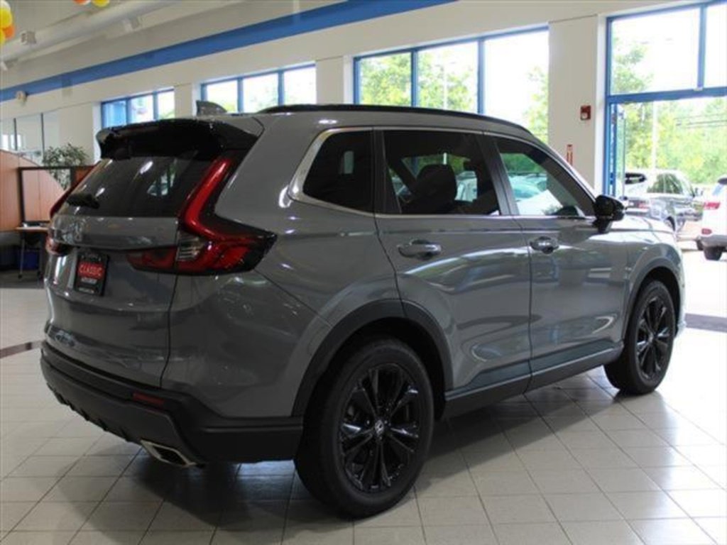 Used 2023 Honda CR-V Sport Touring image 5