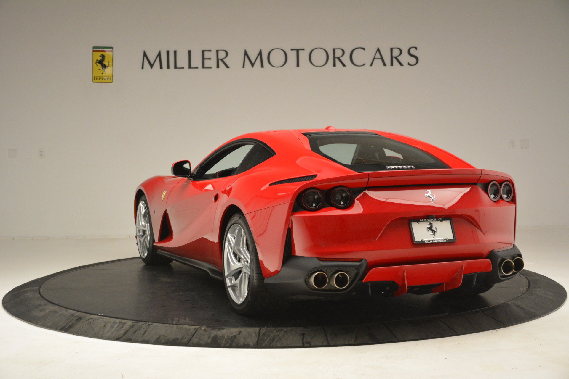 Certified 2018 Ferrari 812 Superfast RWD image 31