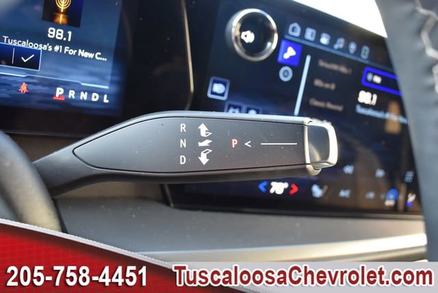 Used 2025 Chevrolet Traverse LT w/ Driver Confidence Package image 33