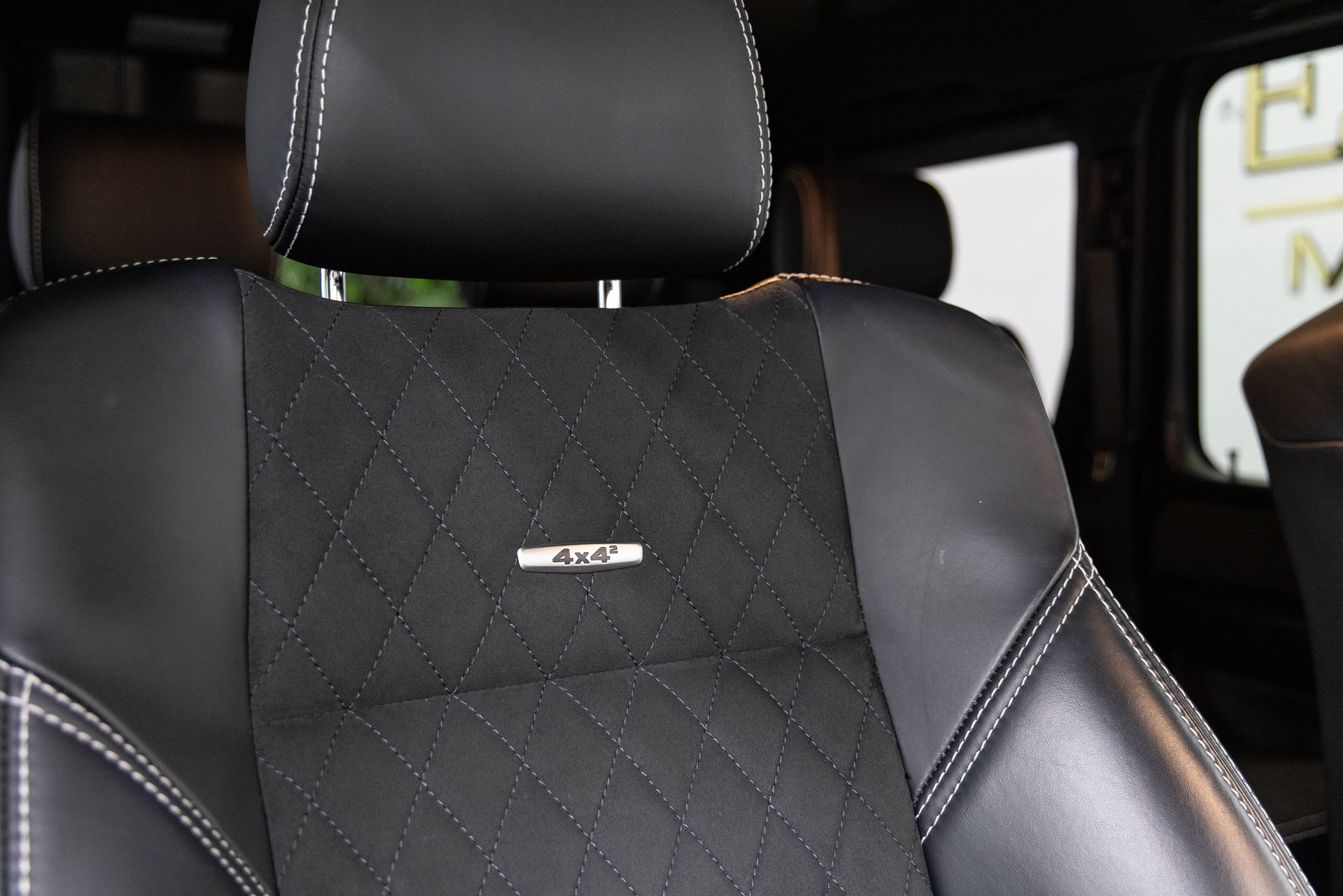Used 2018 Mercedes-Benz G 550 Squared image 22