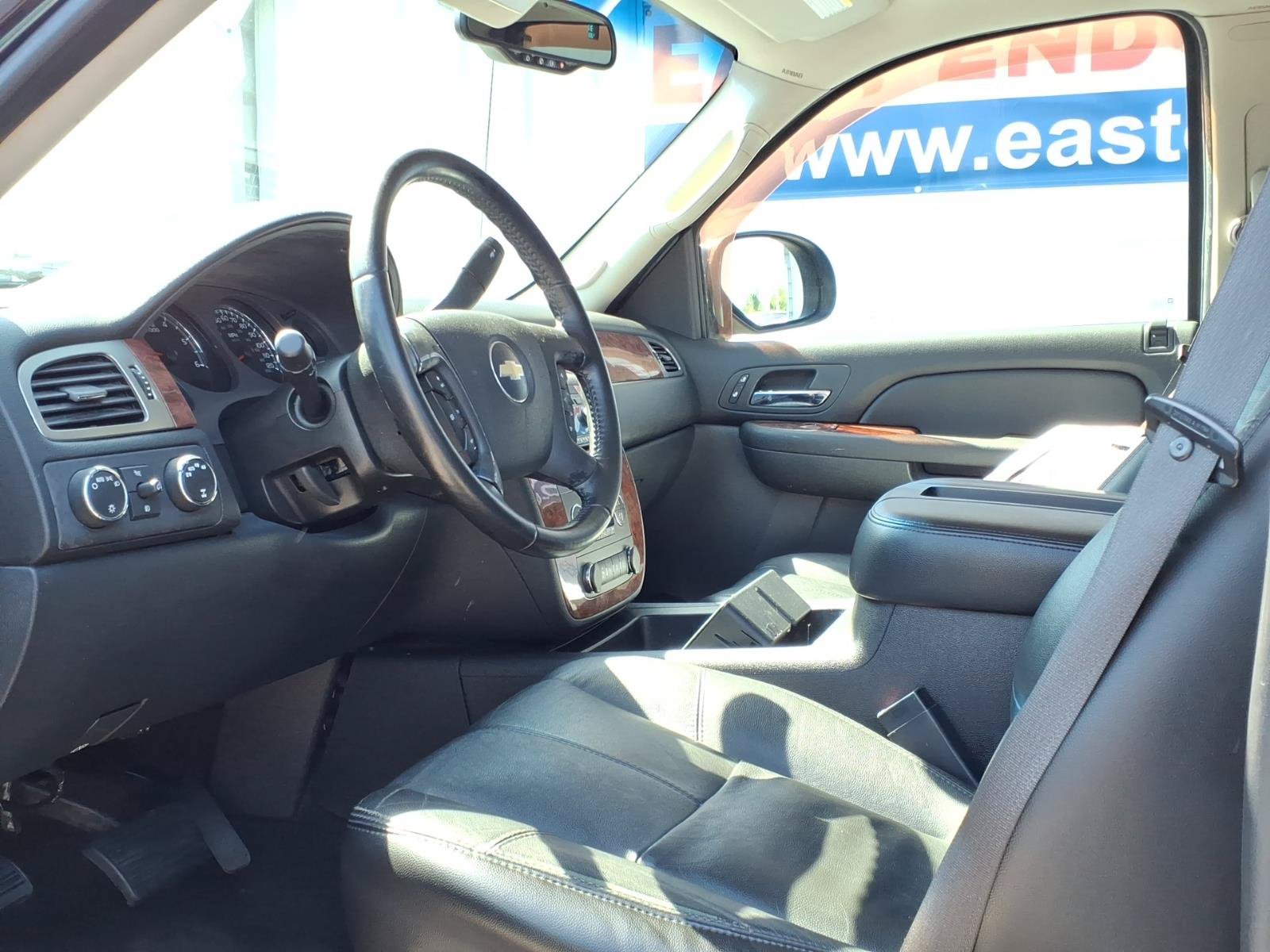 Used 2007 Chevrolet Avalanche LTZ w/ LTZ Preferred Equipment Group AWD/4WD image 8