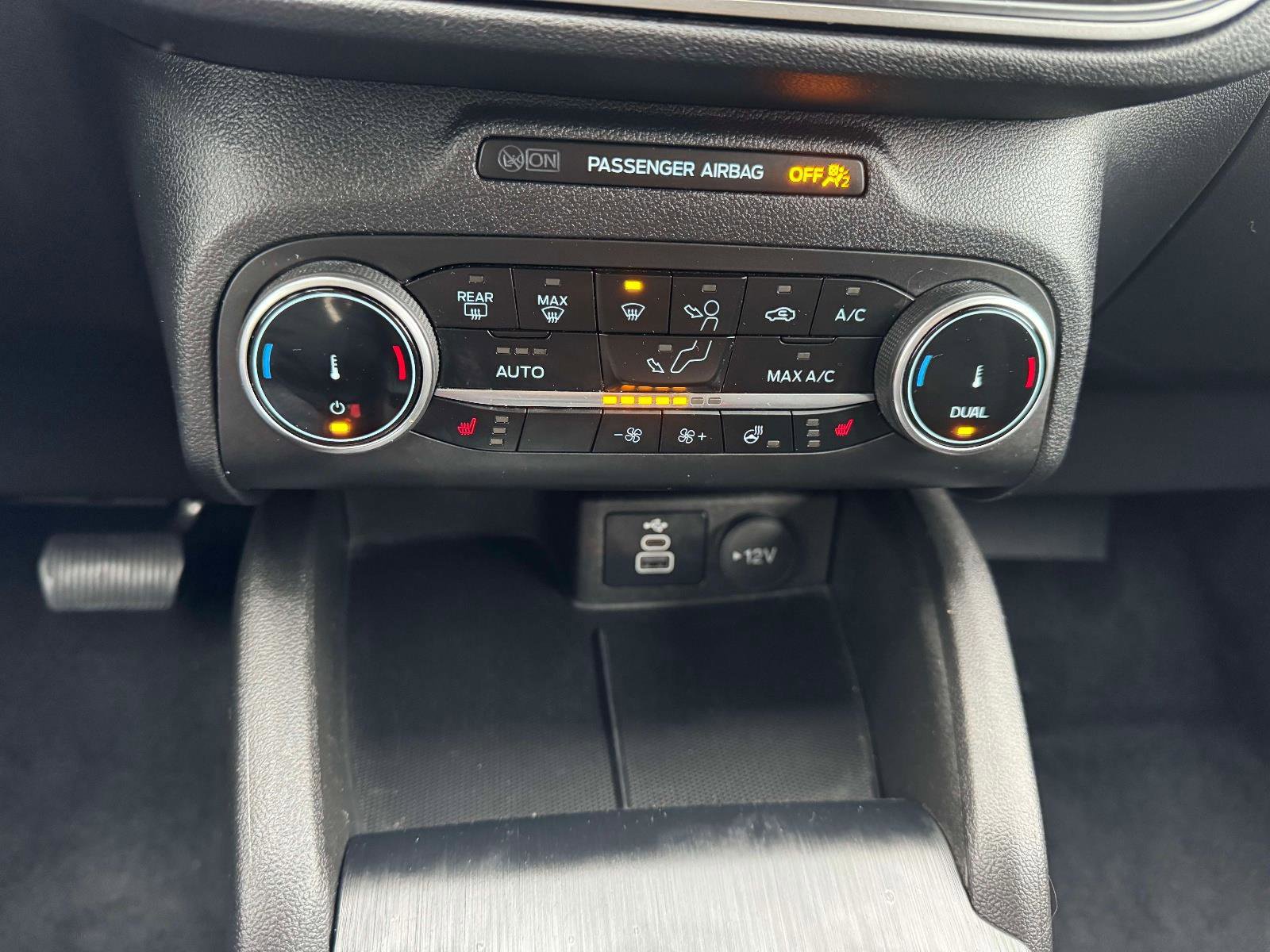 Used 2024 Ford Escape Active AWD/4WD image 25