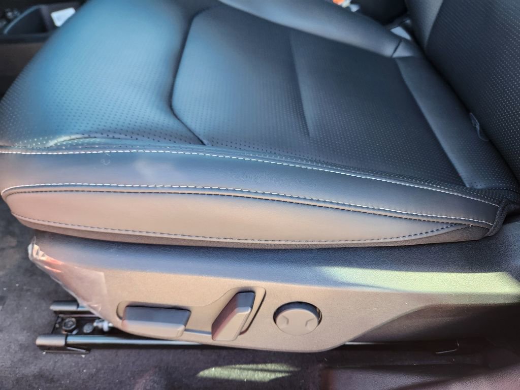 New 2025 Kia EV6 Wind image 9